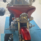 na wir bekommen die Dame vielleicht doch noch auf ein vernünftiges Moped